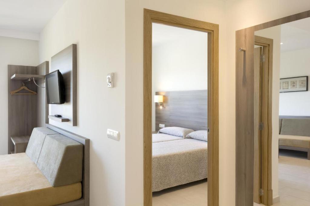 Cabot Tres Torres Apartamentos Playa de Palma  Zewnętrze zdjęcie