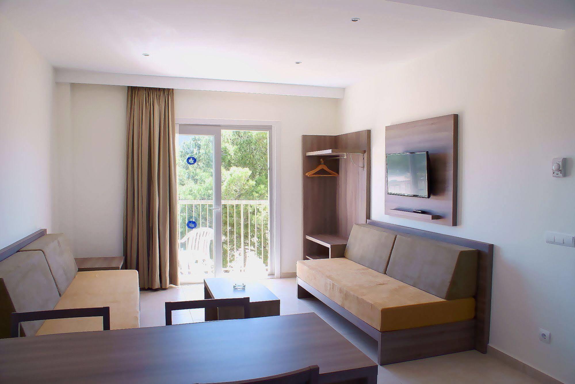 Cabot Tres Torres Apartamentos Playa de Palma  Zewnętrze zdjęcie